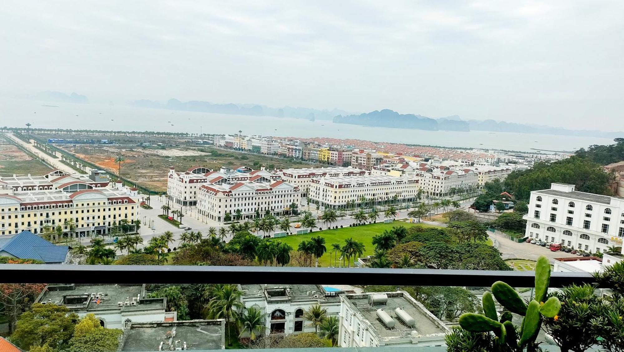 Halong Lavender Hotel Hạ Long Extérieur photo