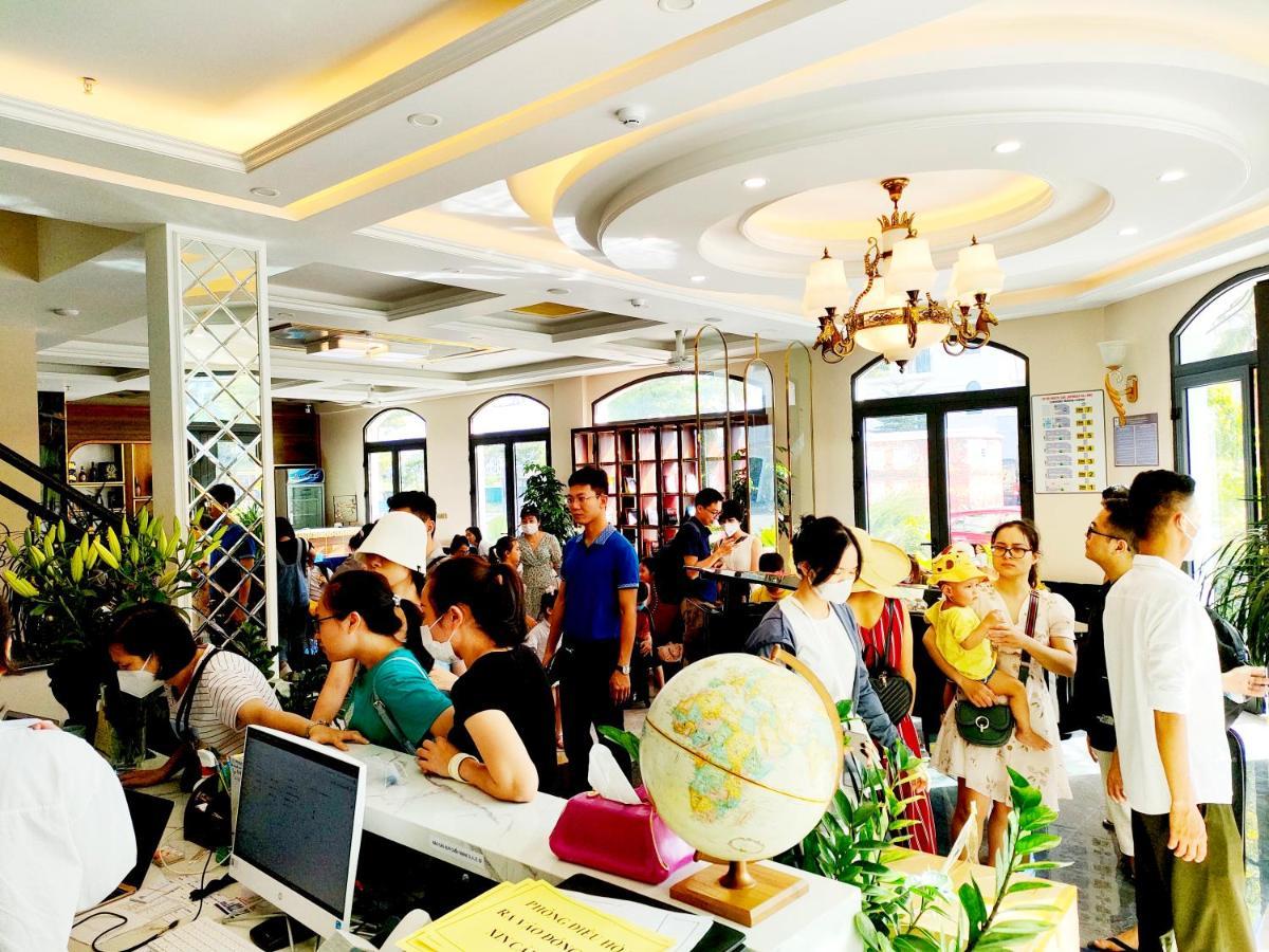 Halong Lavender Hotel Hạ Long Extérieur photo